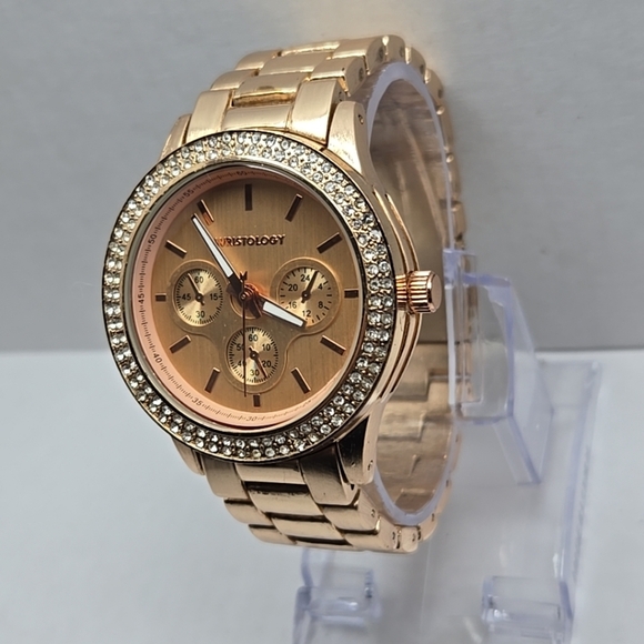 Womens Wristology Rose Gold Faux Chronograph Watch Crystals New Battery - Picture 2 of 10